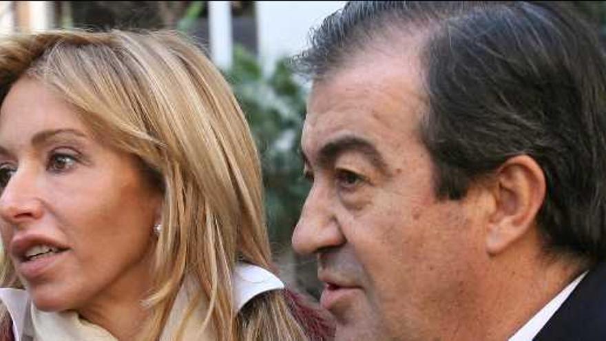 El ex ministro Cascos y su esposa hacen fortuna con el arte - Levante-EMV