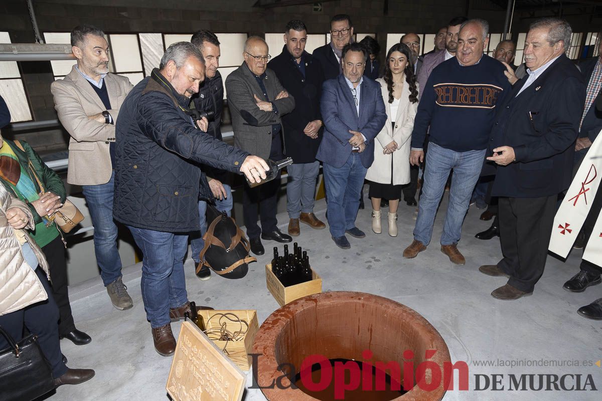 Todo preparado para la nueva añada del vino de la Cruz de Caravaca