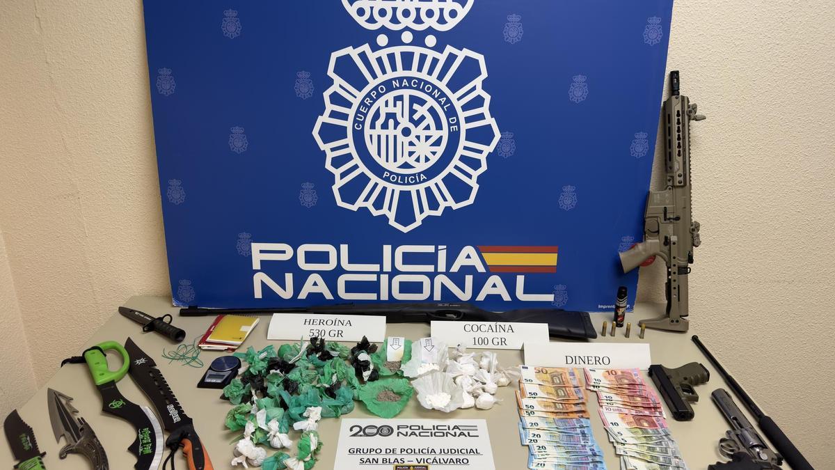 Desmantelado un narcopiso y detenidos cuatro miembros de una misma familia por vender heroína y cocaína