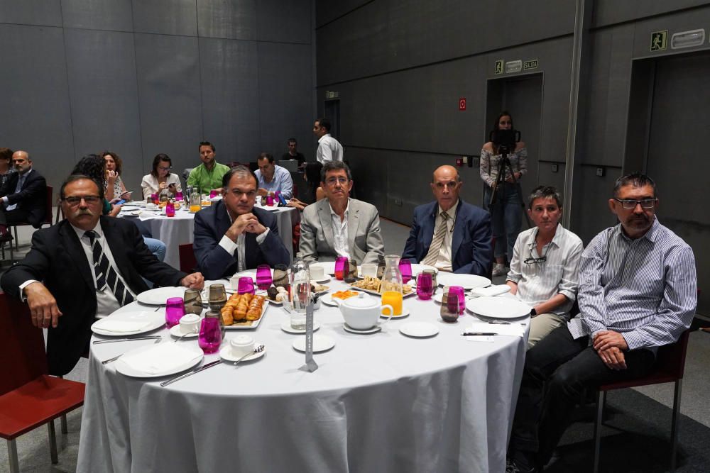 El consejero de Salud, Jesús Aguirre, participa en un desayuno informativo de La Opinión de Málaga.