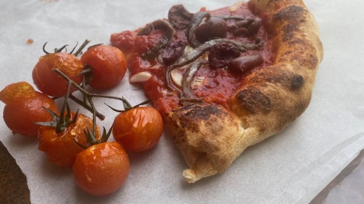 La auténtica pizza napolitana. | | @BENBELLO