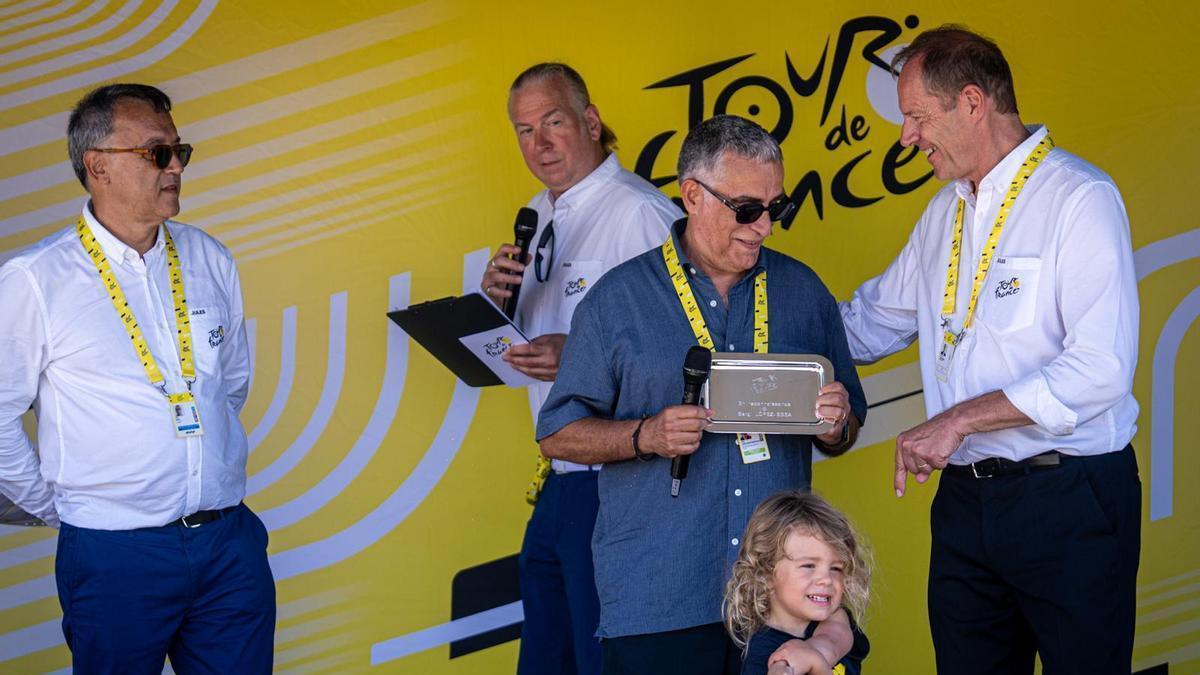 Sergi López Egea, en la salida de la contrarreloj del Tour de Francia.