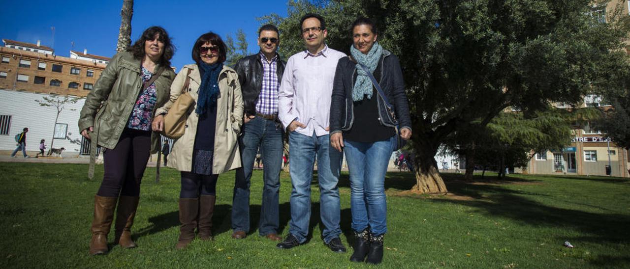 Representantes de la asociación vecinal Tir de Colom