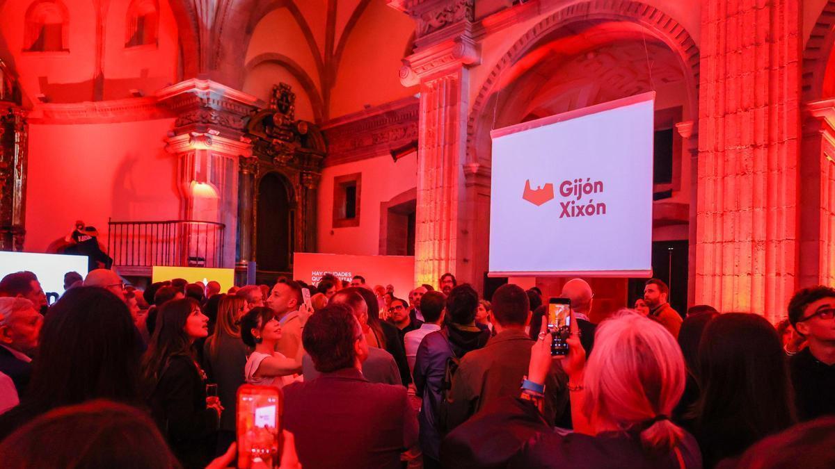 Asistentes a la presentación de la nueva marca turística de Gijón/ Xixón