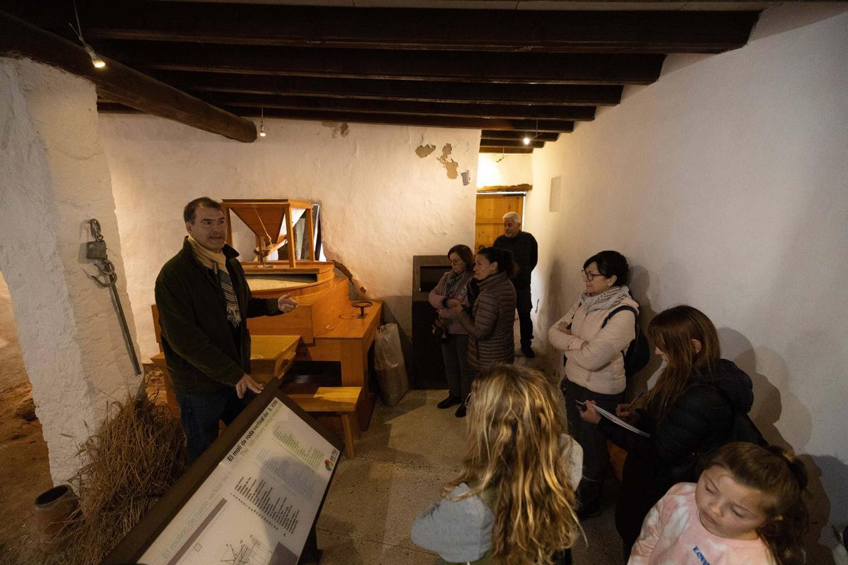 Visita guiada al entorno de Can Planetes en Santa Eulària