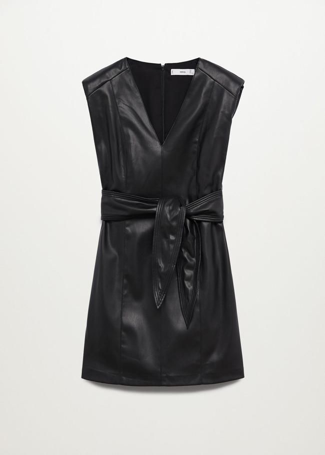 Vestido efecto piel, de Mango