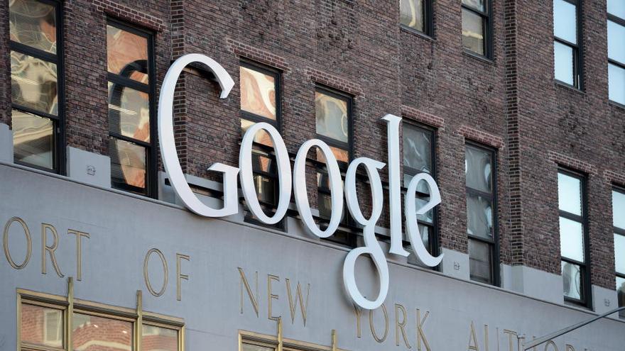 La empresa Google pasa a llamarse Alphabet.