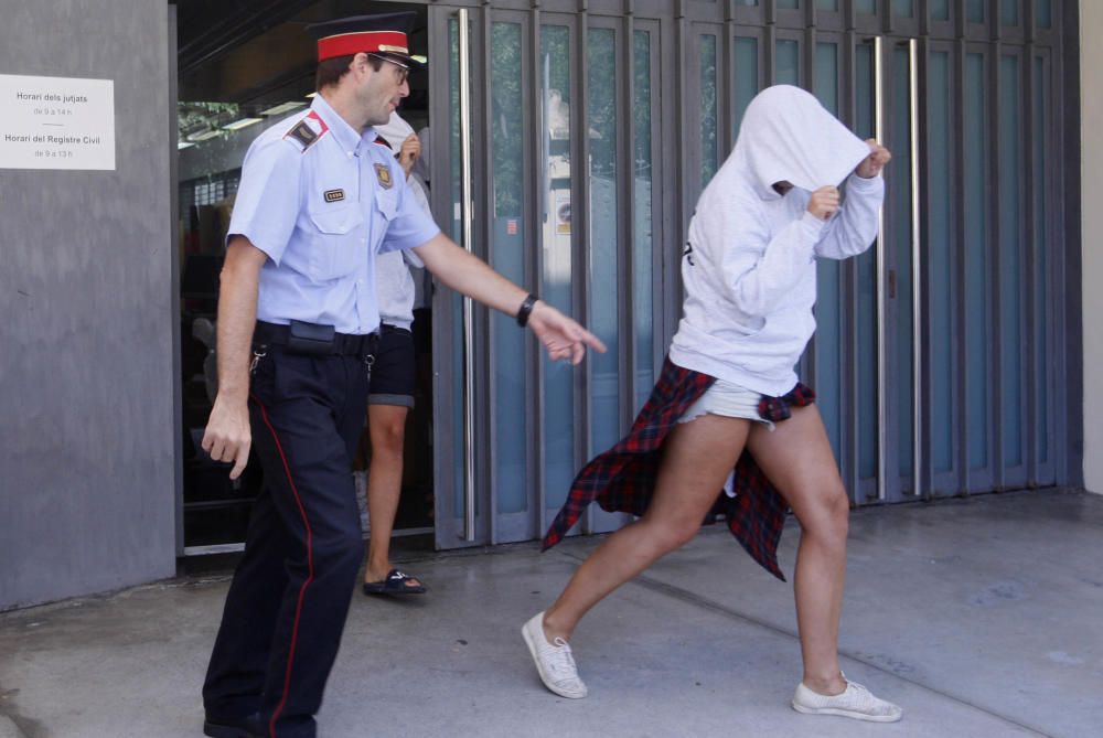 Llibertat per les detingudes per organitzar un 'flashmob' a Platja d'Aro