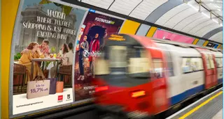 Así son los anuncios de Madrid en el Metro de Londres para atraer turistas