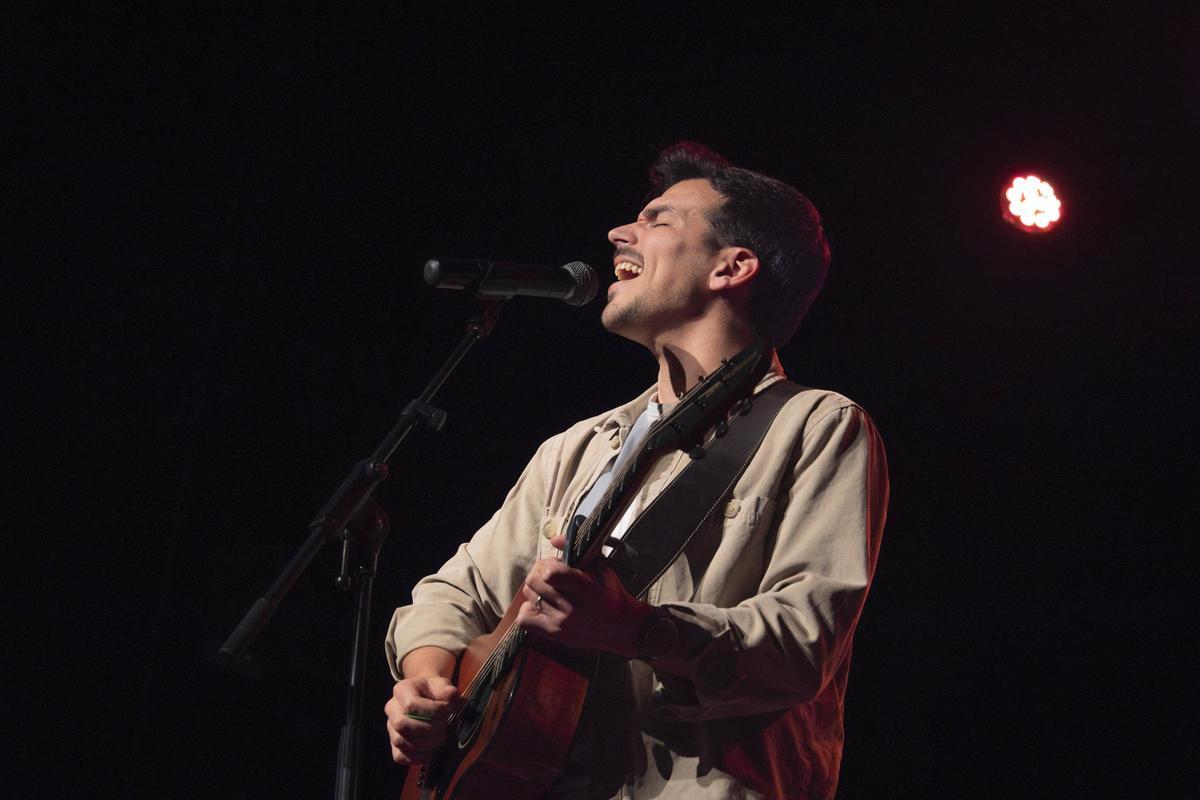El concert d'Ernest Prana al Teatre de Bescanó.