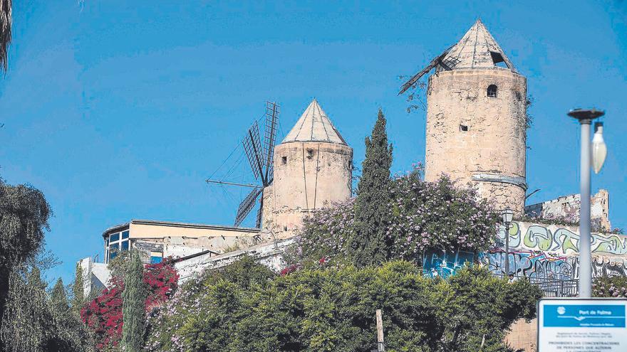 A la venta dos molinos de es Jonquet