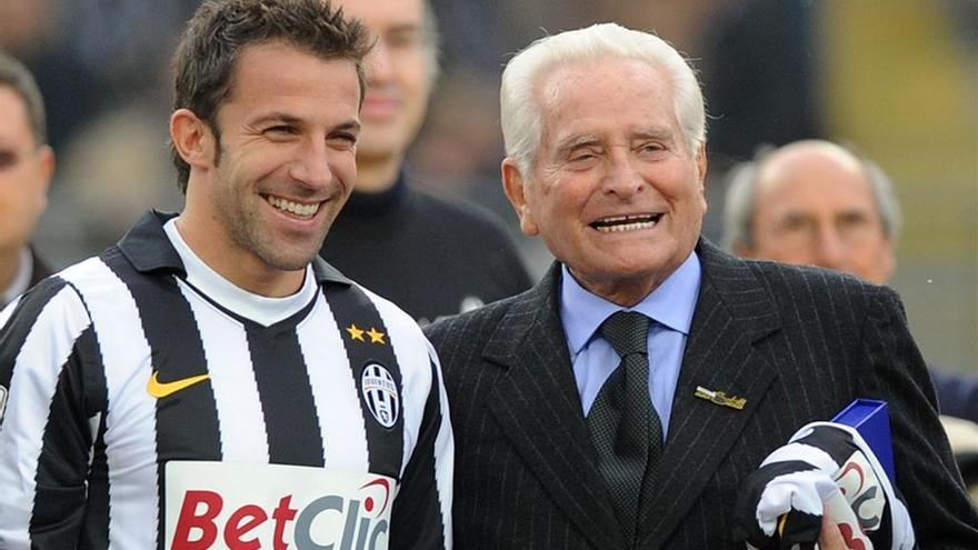 Boniperti, junto a Del Piero, el hombre que le arrebató sus récords en la Juventus