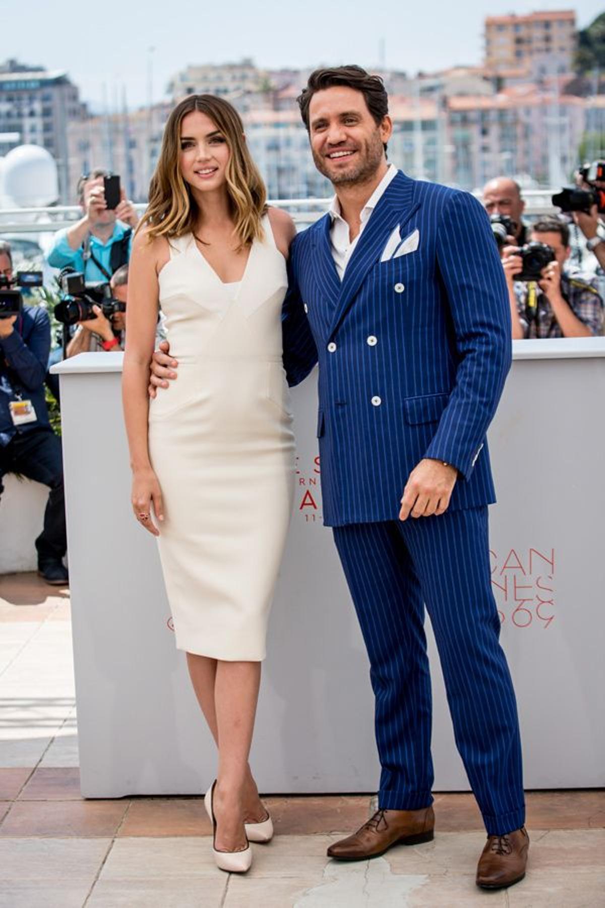 Ana de Armas y Edgar Ramírez en Cannes