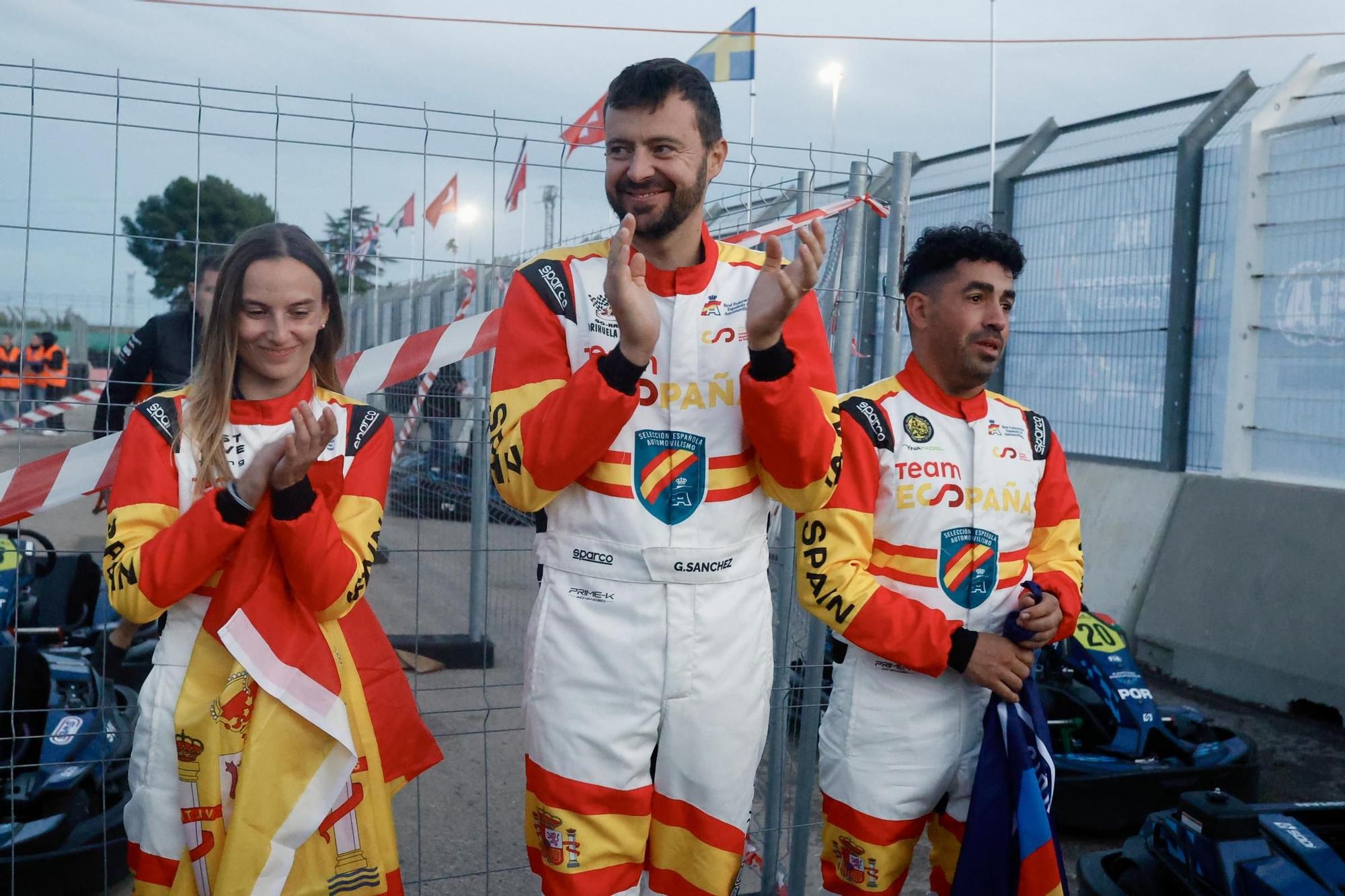 España repite plata en la carrera de cuatro horas de Karting Endurance con dos valencianos y Belén García