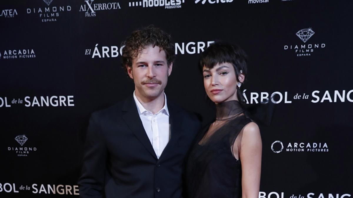 Los mejores 'looks' de la 'premiere' de 'El árbol de la sangre'