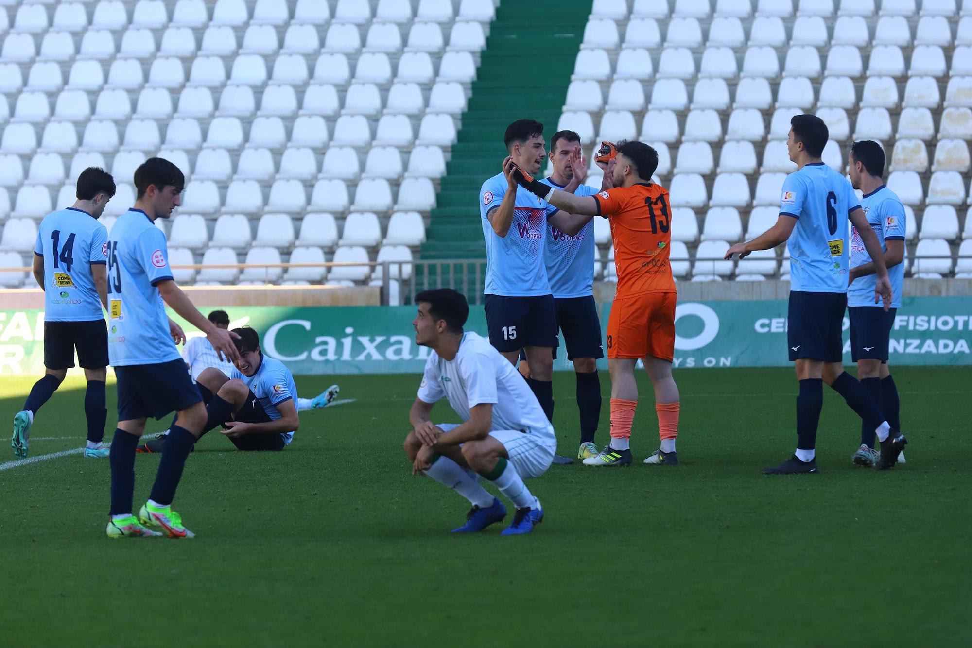 Las imágenes del Córdoba CF B-Pozoblanco