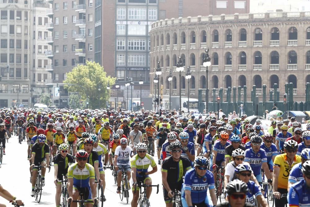 Marcha ciclista por València