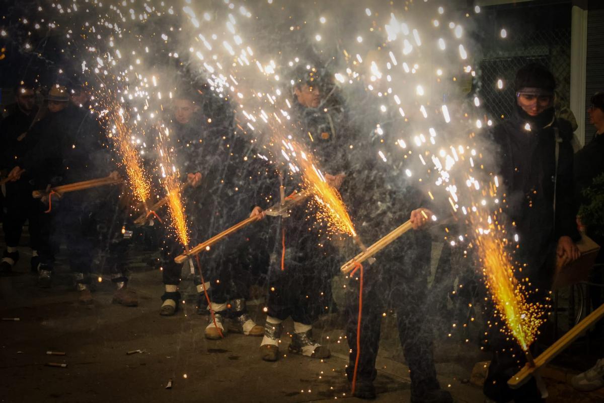 Passejà de l'Entrà a la Flor en Torrent.
