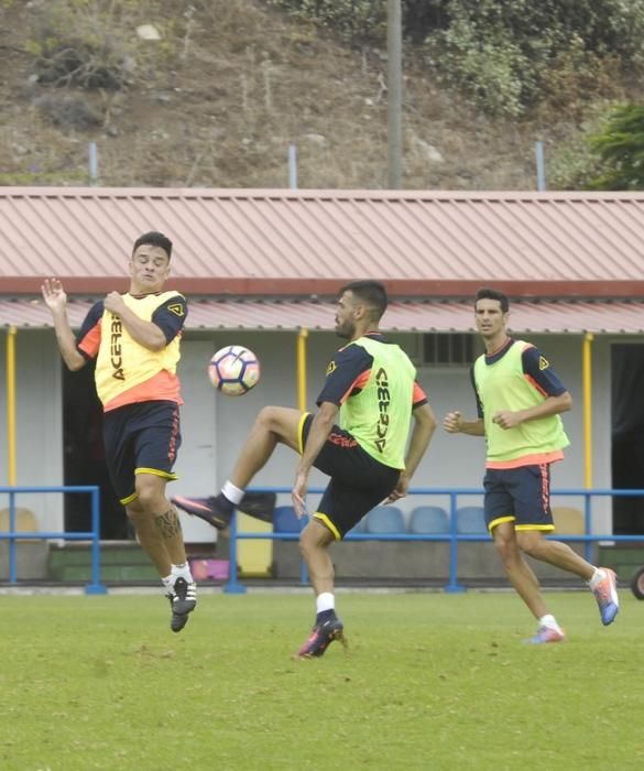 ENTRENAMIENTO DE LA UD LAS PALMAS EN BARRANCO ...