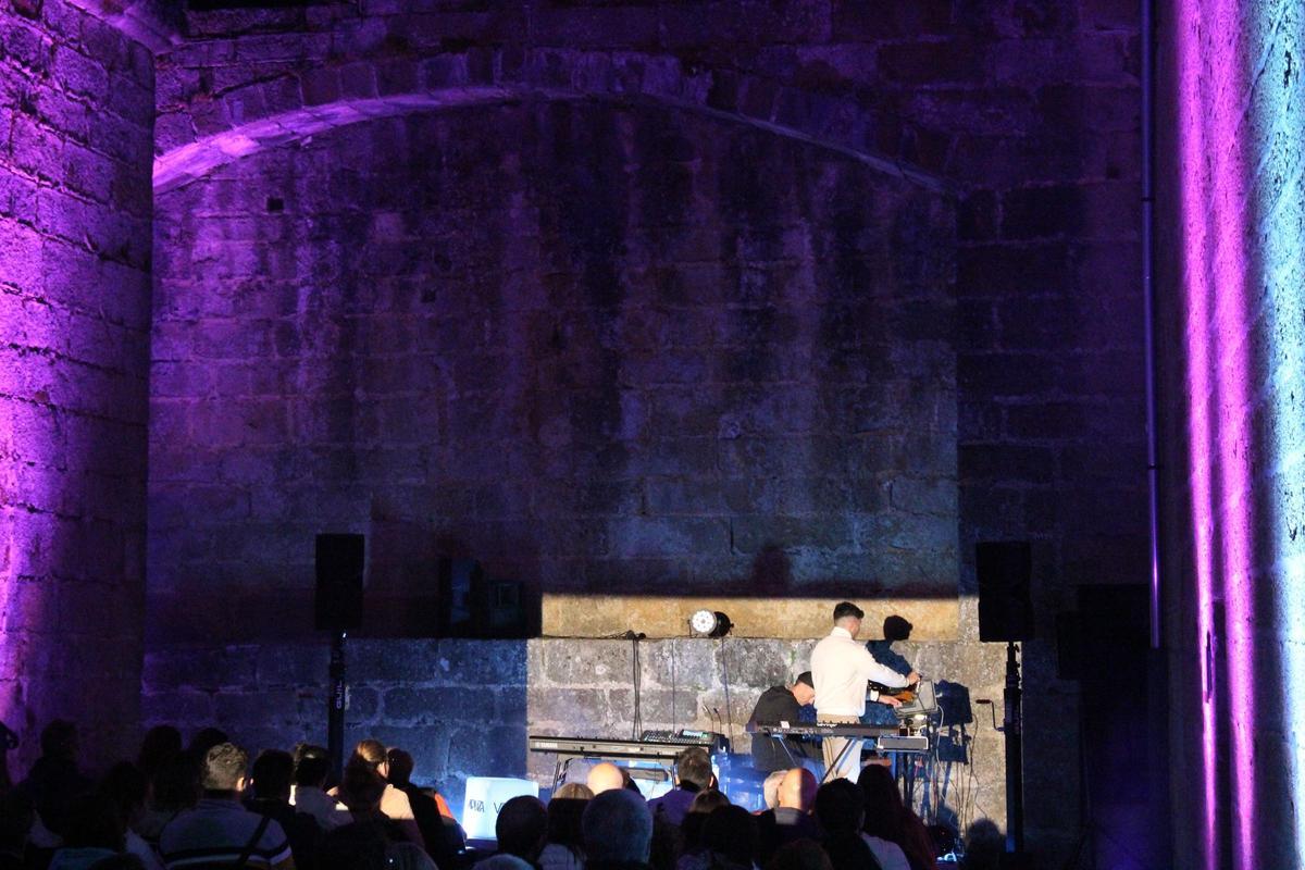 Diego Turrión y Juan Carlos Ferrero en el escenario
