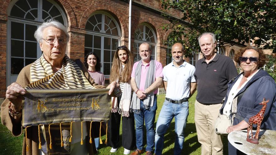 De Asturias a Battambang, el viaje que ha marcado a generaciones gijonesas: "La Medalla de Plata para Kike Figaredo supone una enorme alegría"