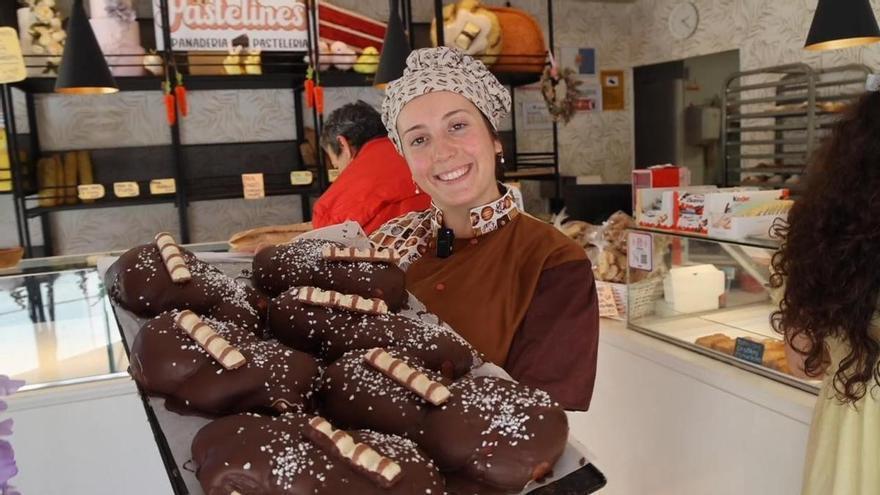 Monas de Pascua XXL: la propuesta más llamativa de una pastelería de Alicante
