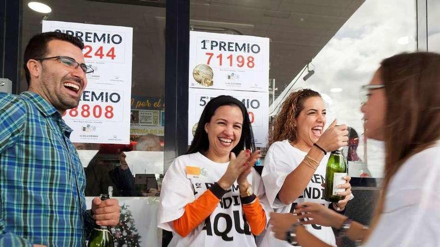 Puesto de la lotería de Granadilla (Tenerife) en la que también cayó el Gordo.