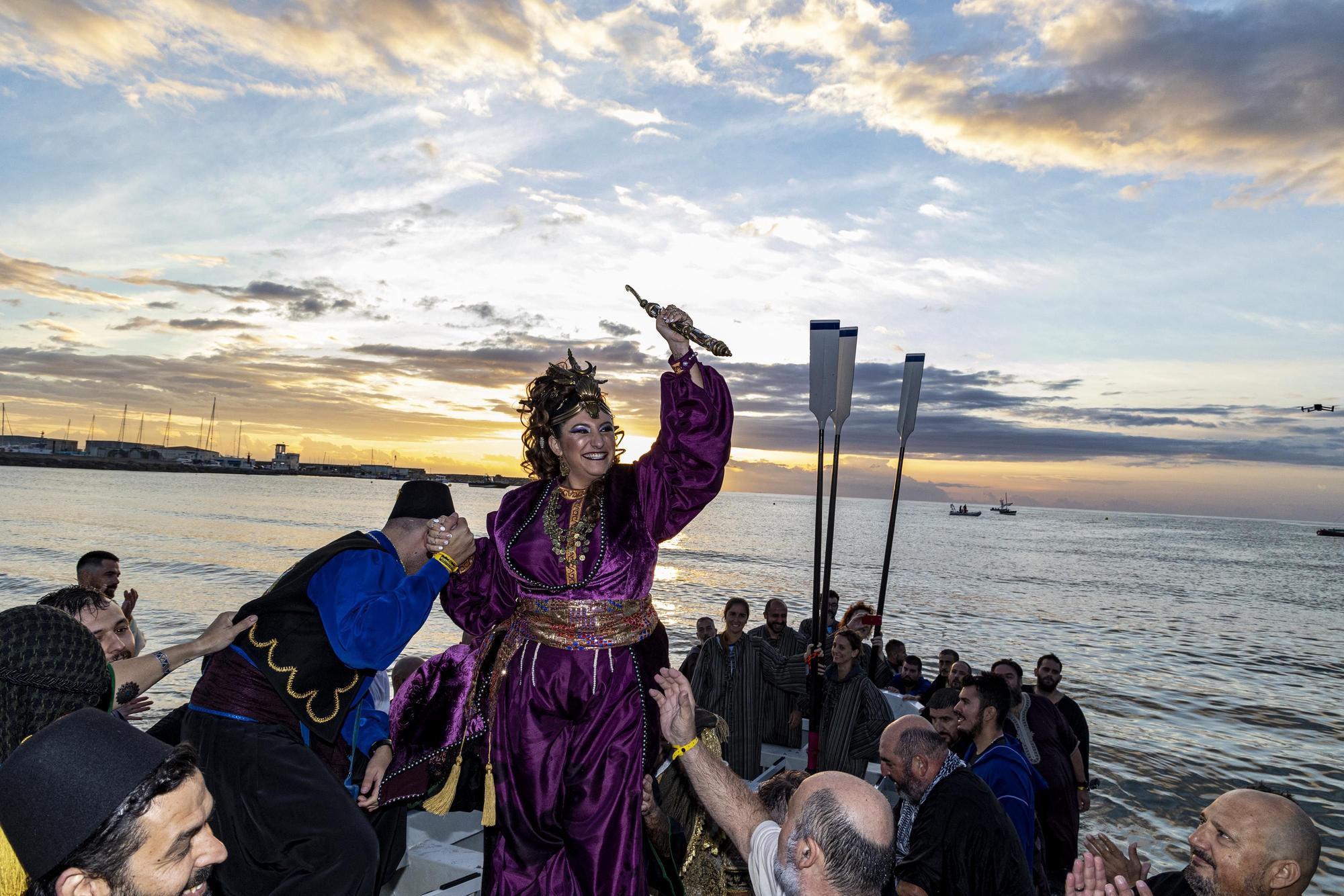 Espectacular Desembarco en El Campello