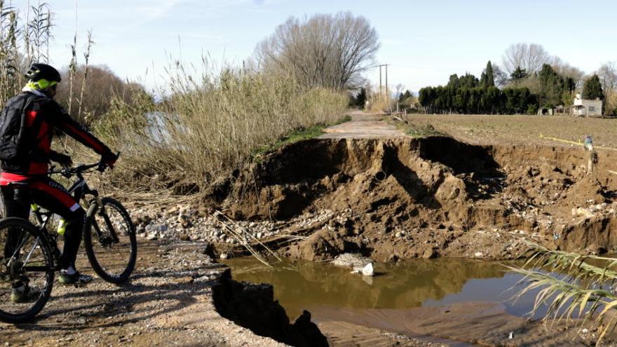 La mota de Torroella, arrasada pel temporal.