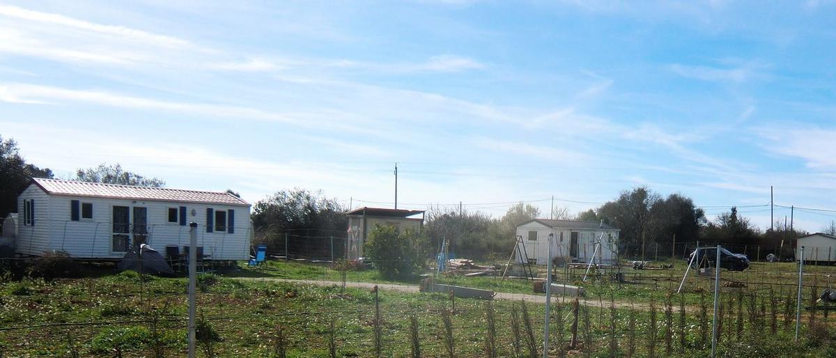 Fertighäuschen bei Sencelles: So etwas darf man nicht einfach in die Gegend bauen