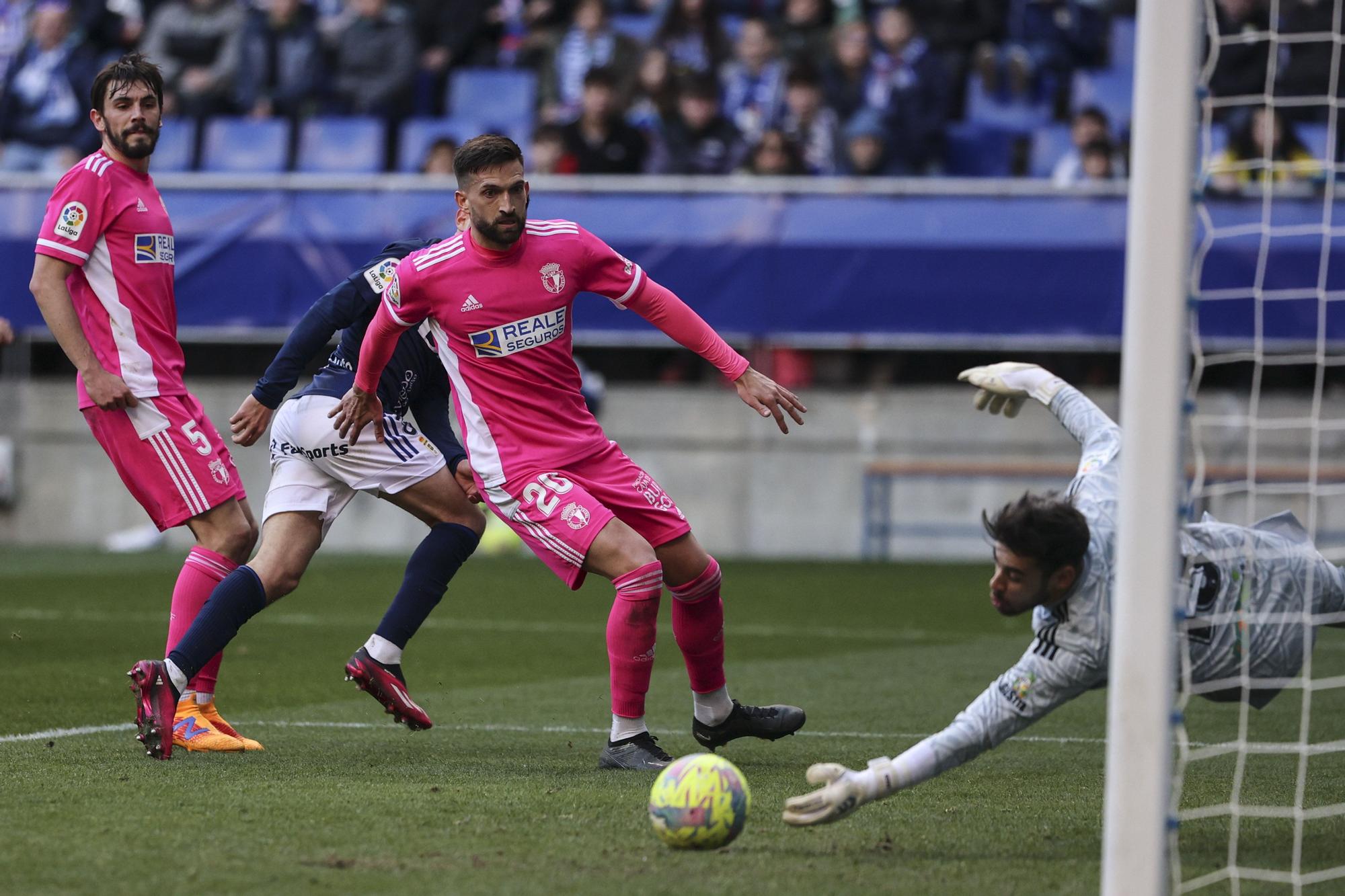 En imágenes: Así fue la derrota del Oviedo ante el Burgos