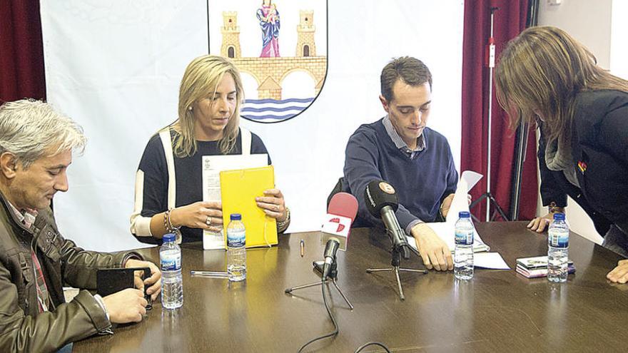 Manuel Burón, Patricia Martín, Luciano Huerga y Sandra Veleda ayer en la rueda de prensa.