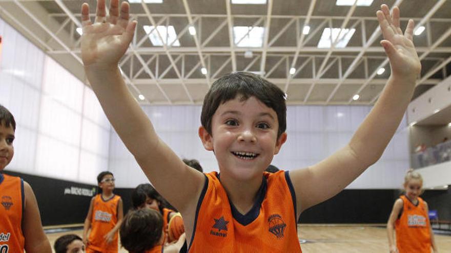 Los primeros partidos ya se juegan en L&#039;Alqueria del Basket