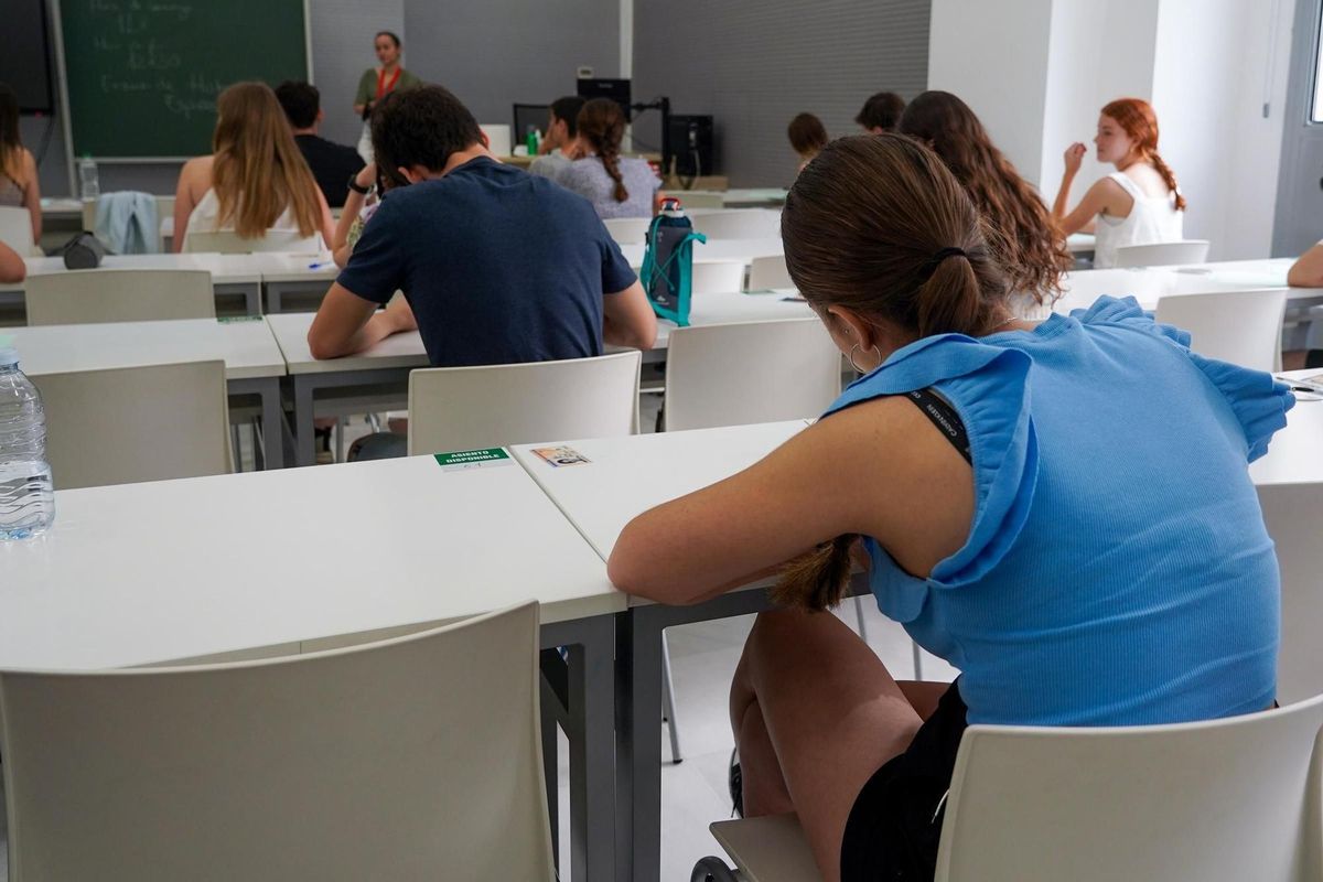 Alumnos de Secundaria en una clase.