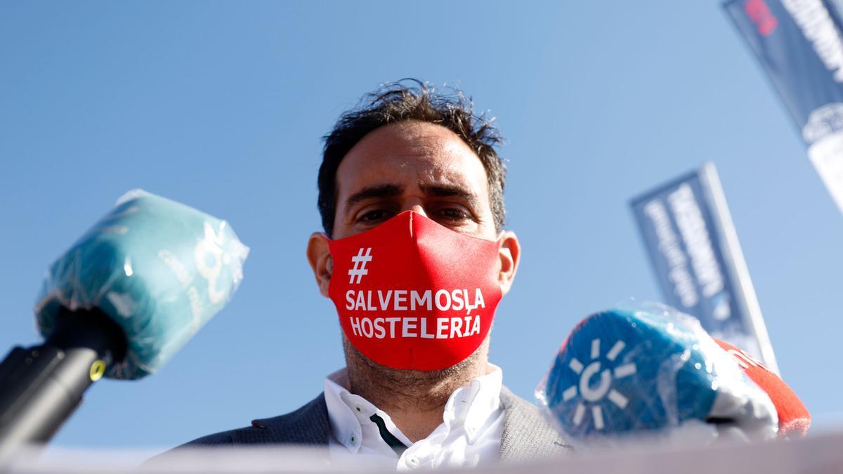 Manifestación de los hosteleros de Málaga por las calles de Málaga