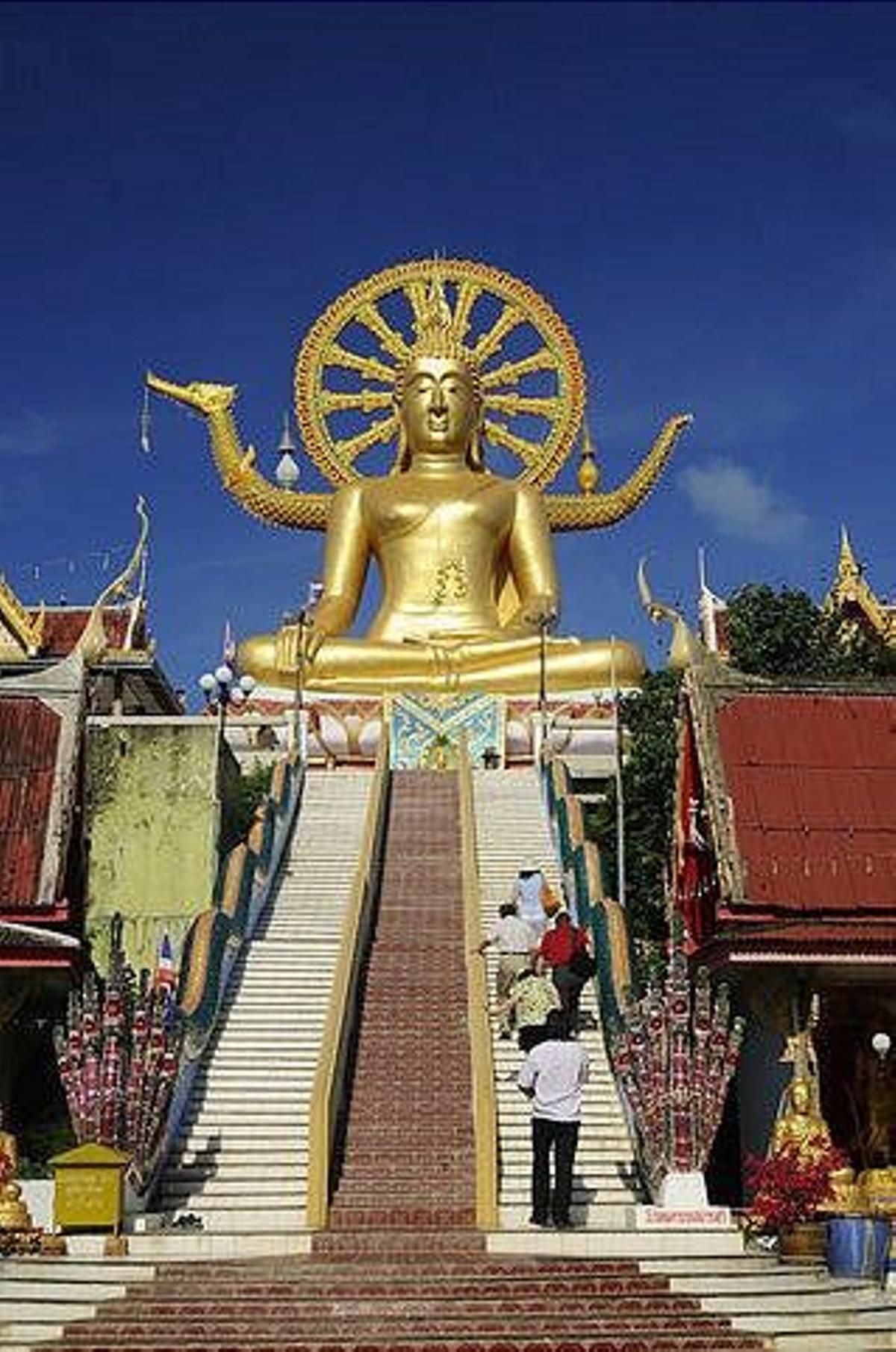 Gran Buda en la costa norte de Ko Samui.
