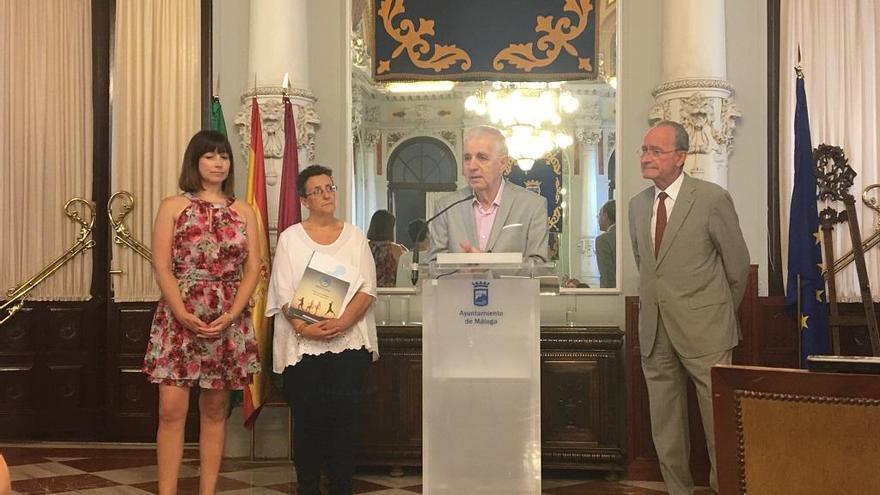 Presentación de la memoria de Proyecto Hombre en el Ayuntamiento de Málaga.