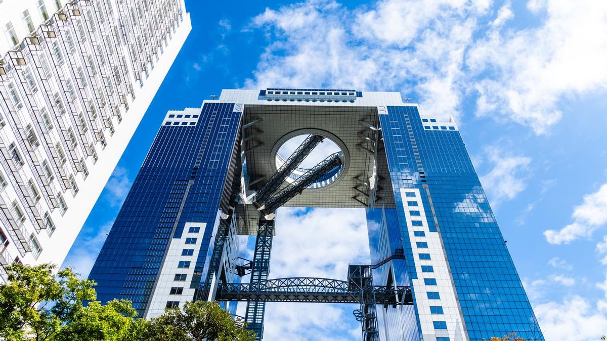 Vista desde abajo del Umeda Sky Building