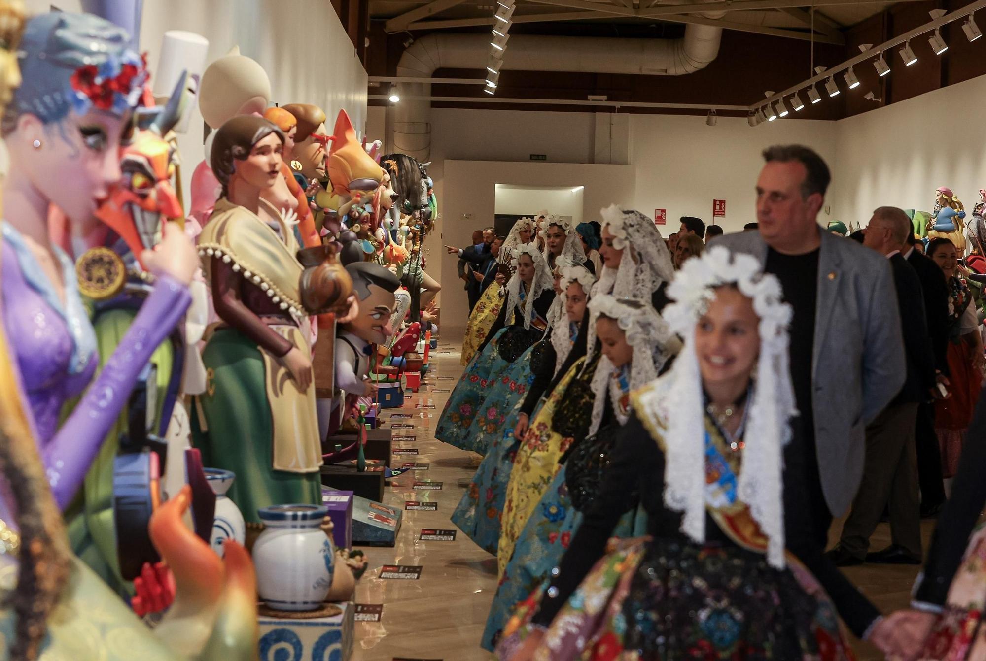 Así ha sido la inauguración de la exposición del Ninot