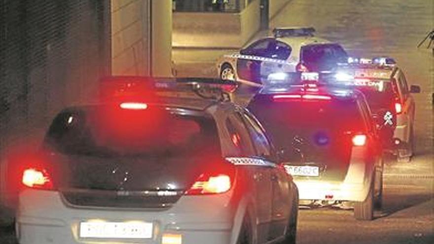 Identificados tras maniatar y pegar a un vecino en Sant Jordi en 2012