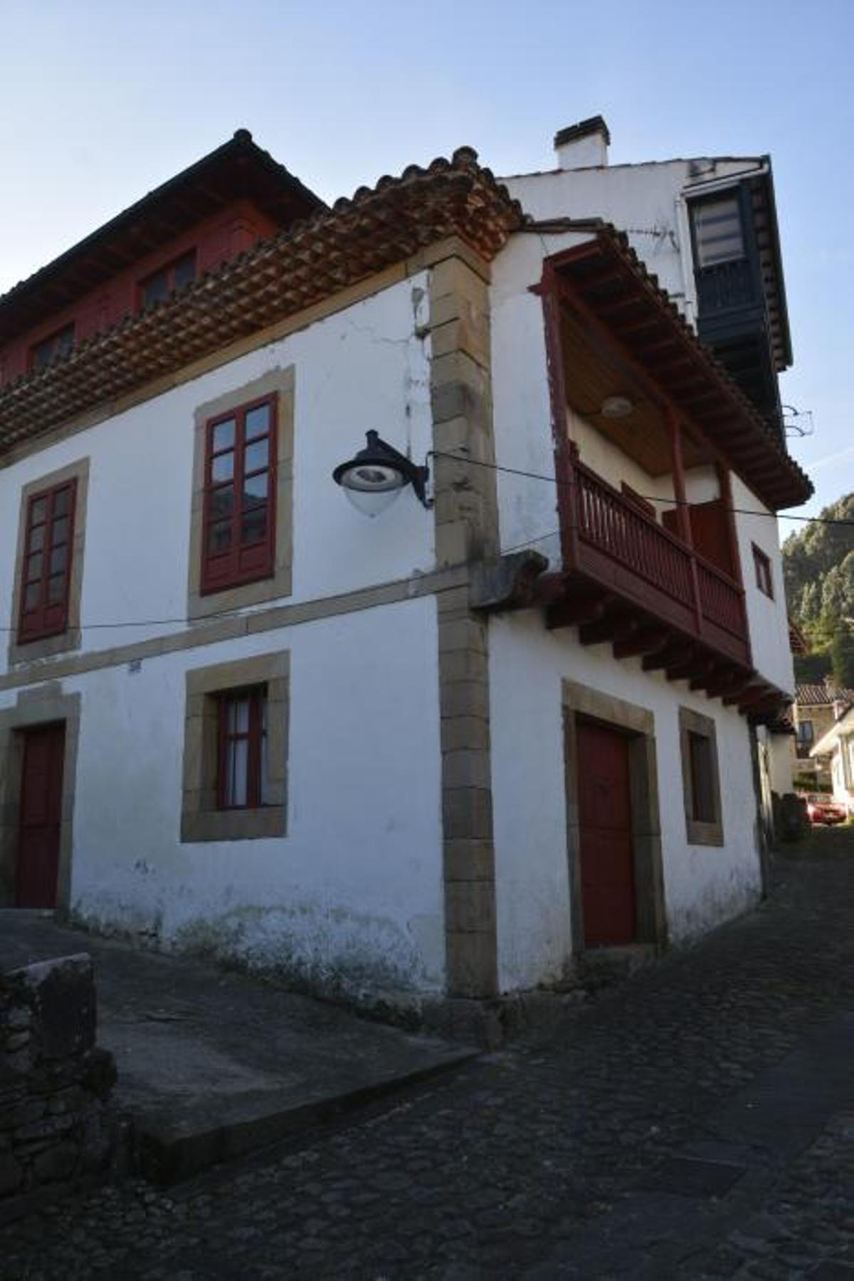 Recorrido por los escenarios del anuncio de la Lot