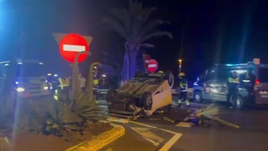 Vuelco de madrugada en Gran Canaria