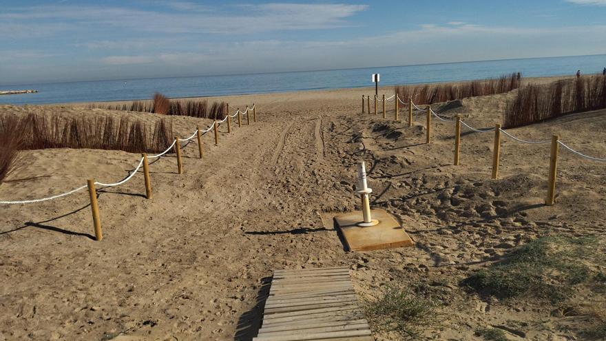 Las imágenes de la espectacular regeneración de la playa de les Deveses de Dénia