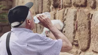 El ayuntamiento de Plasencia insta a los residentes a protegerse del calor