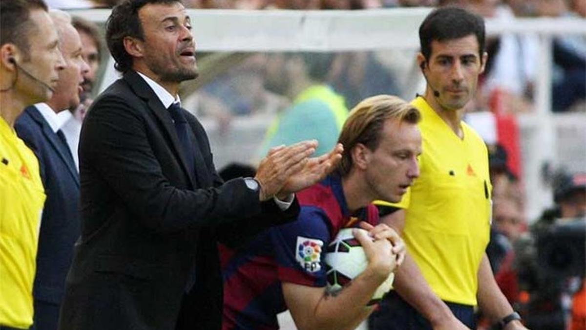 Luis Enrique y Rakitic durante el Rayo-Barça de la Liga 2014-15