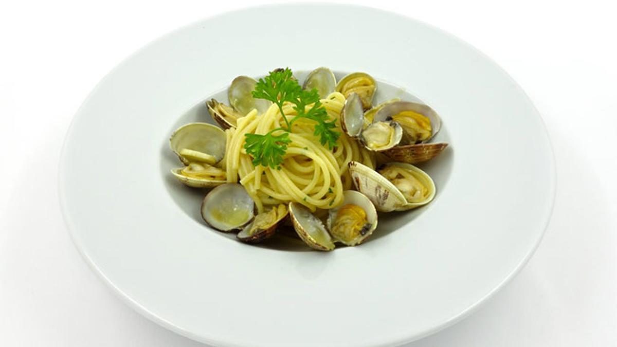 Espagueti 'alle vongole' del restaurante Reginella