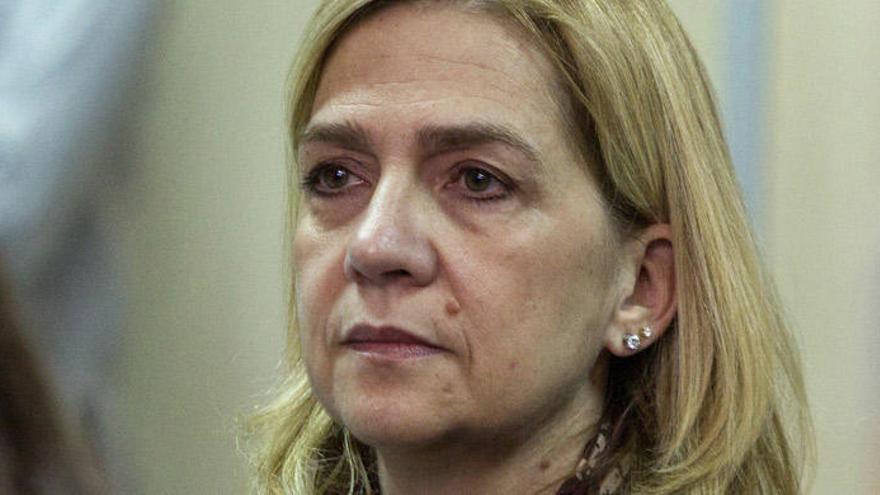 Caso Nóos: la Infanta continuará en el banquillo de los acusados