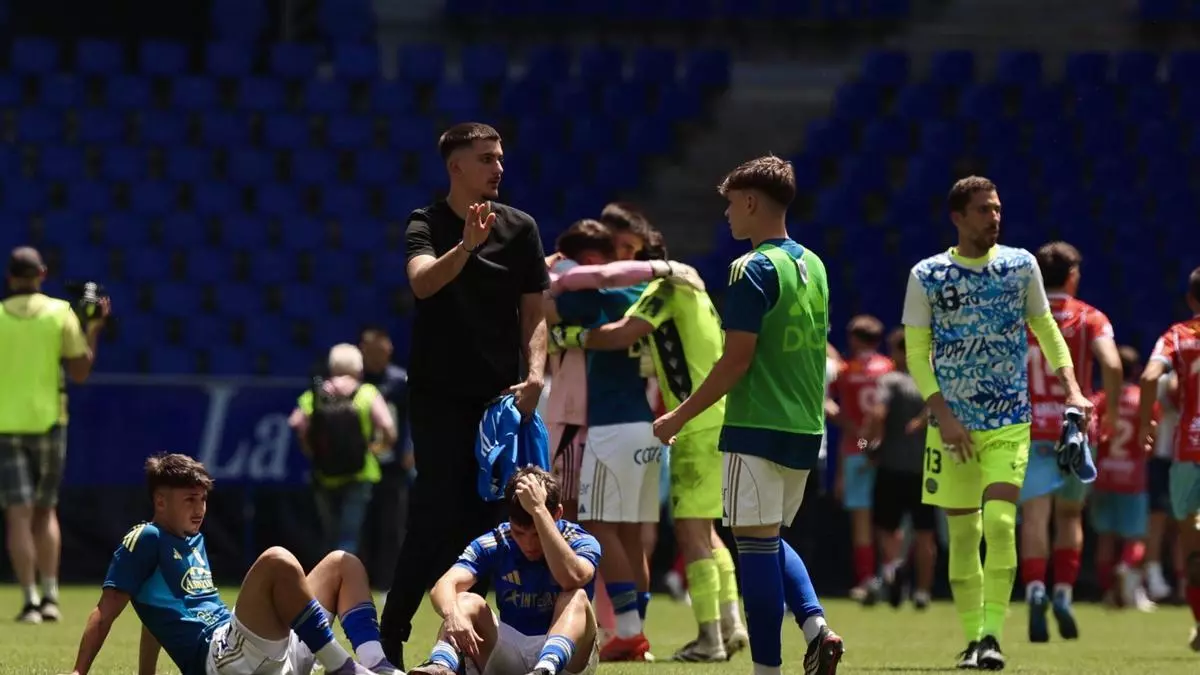El Vetusta muere en la orilla: el filial del Real Oviedo pierde el ascenso en el Tartiere ante un buen Coria (0-1)