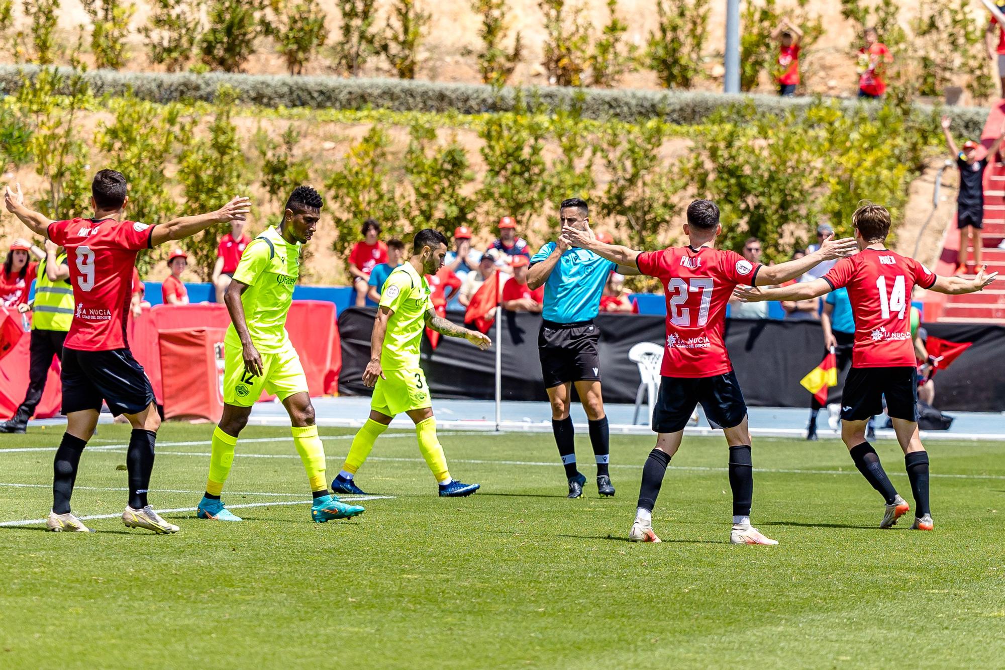 Un empate valía al Intercity en La Nucía para lograr el ascenso directo a Primera RFEF como campeón del grupo 5 de Segunda RFEF. Y un punto lograron los hombres dirigidos por Gustavo Siviero, en un ejercicio de resistencia y orden defensivo