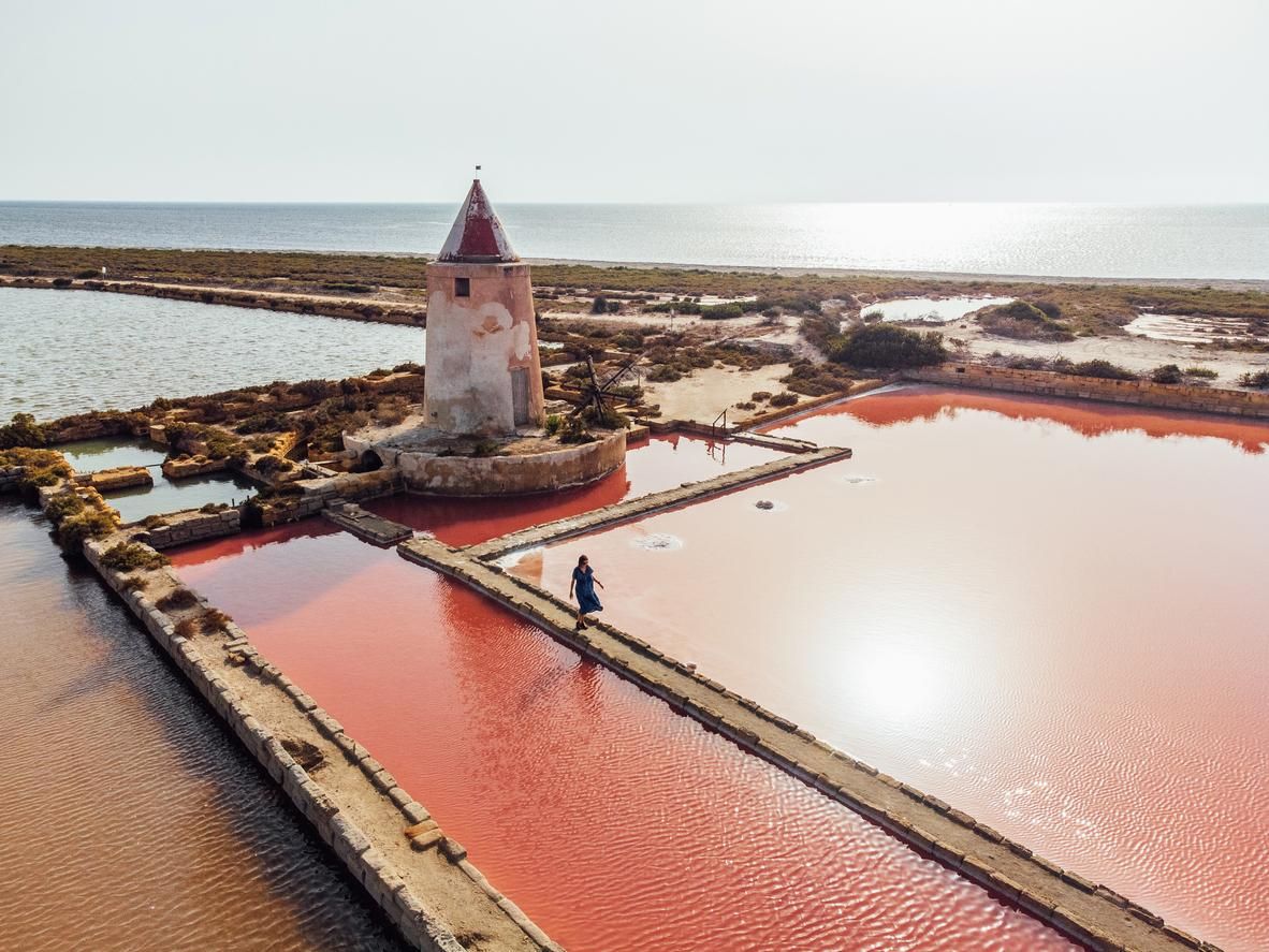 Las salinas de Marsala son una de sus señas de identidad